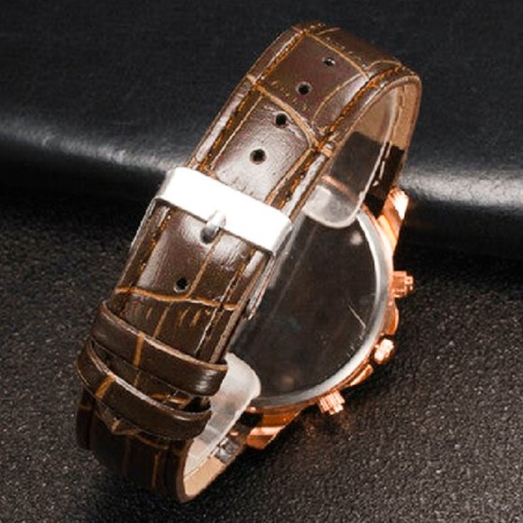 Mickey Sorcerer's Apprentice PU Sport Watch NWT - Picture 4 of 8